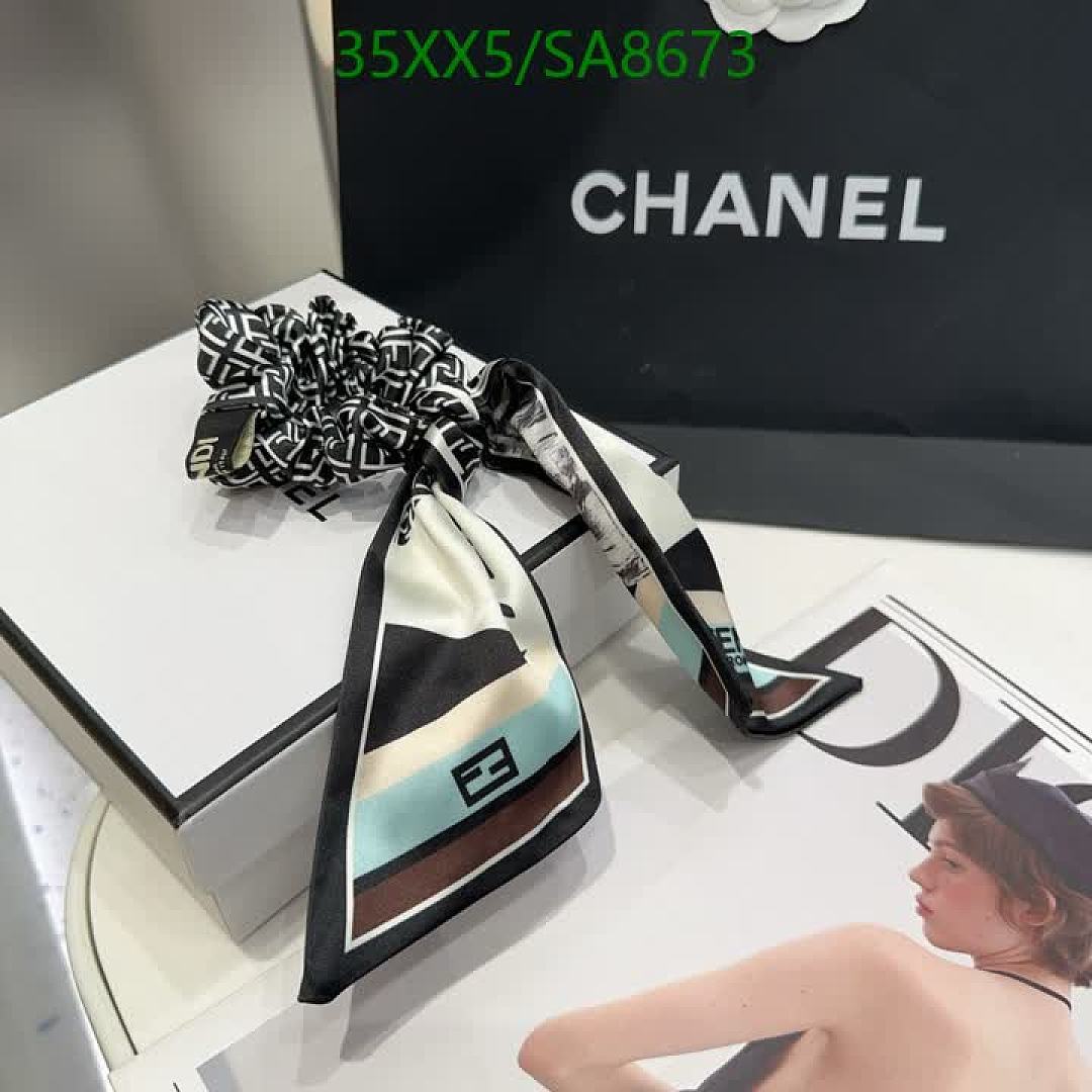 Fendi-Headband Code: SA8673 $: 35USD