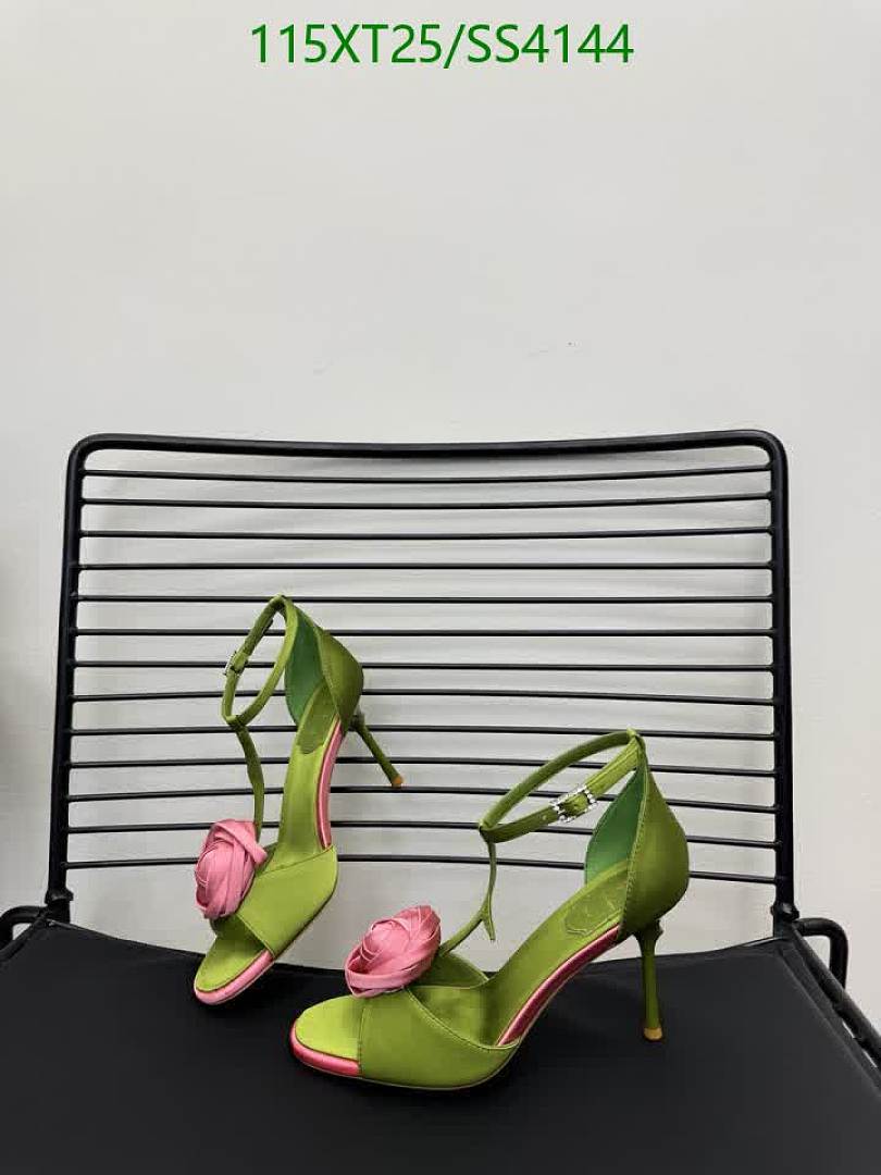 Roger Vivier-Women Shoes Code: SS4144 $: 115USD