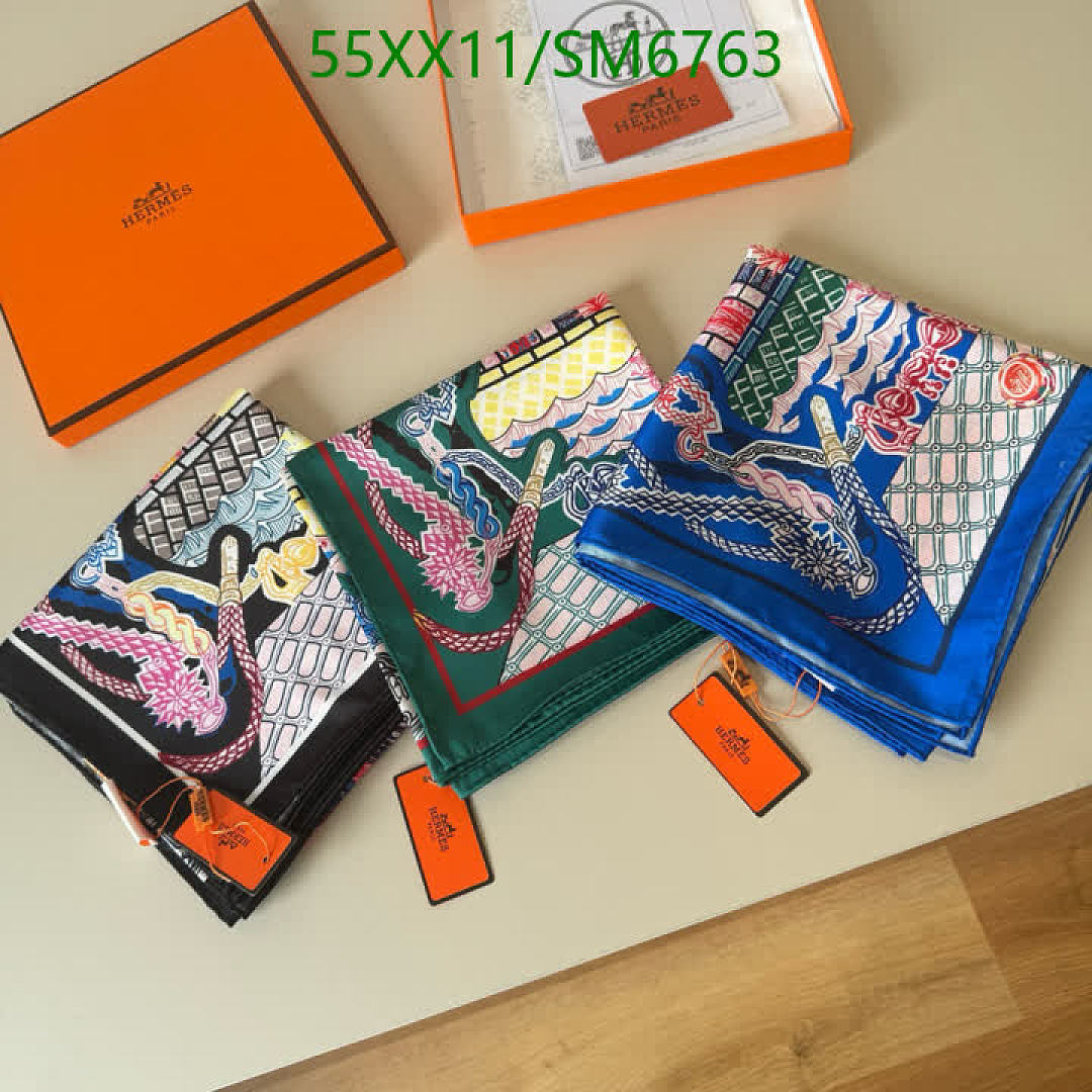 Hermes-Scarf Code: SM6763 $: 55USD