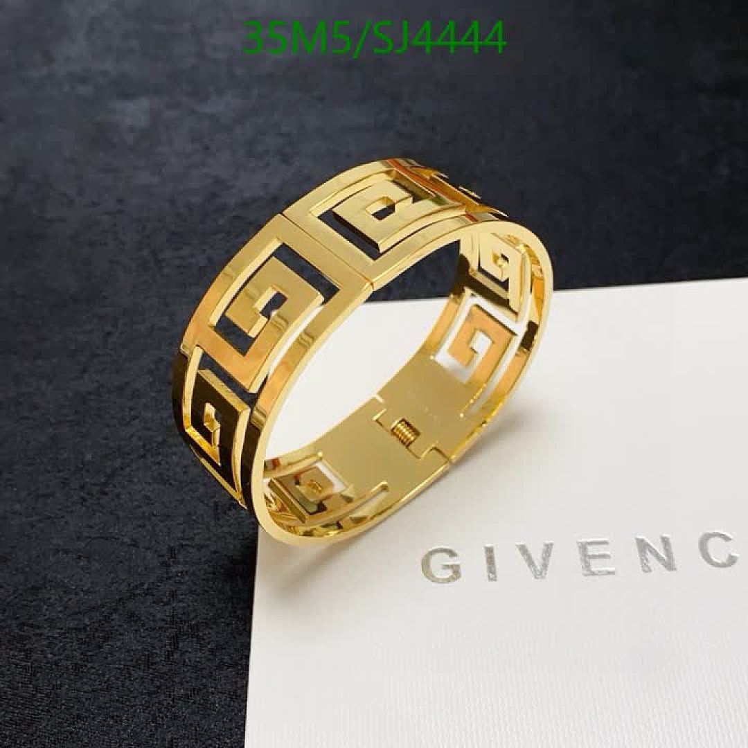 Givenchy-Jewelry Code: SJ4444 $: 35USD