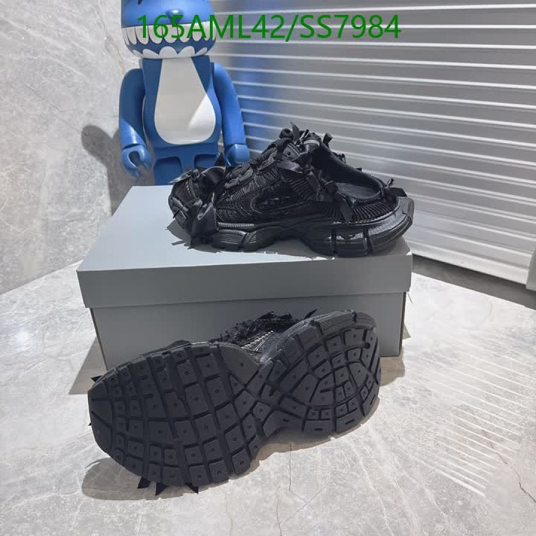 Balenciaga-Women Shoes Code: SS7984 $: 165USD