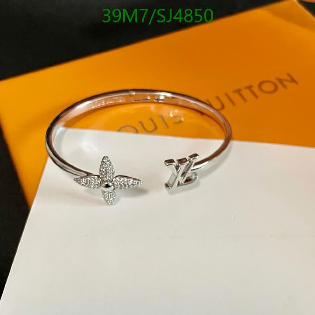 LV-Jewelry Code: SJ4850 $: 39USD