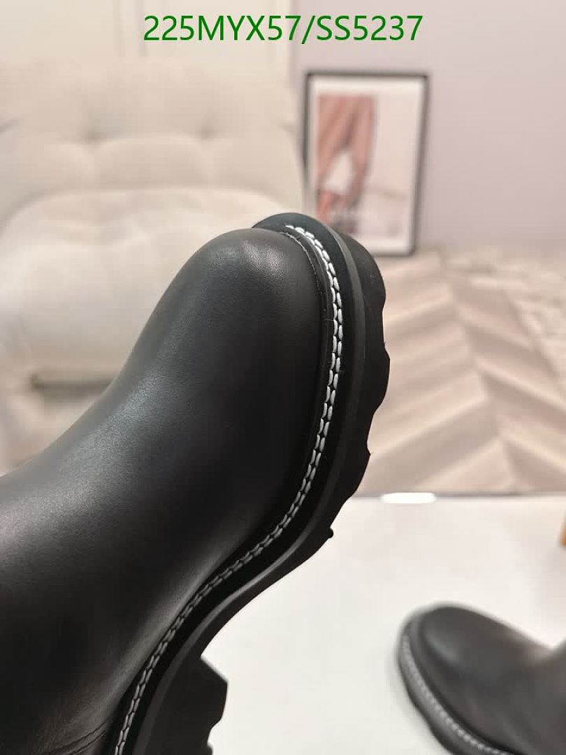 Boots-Women Shoes Code: SS5237 $: 225USD