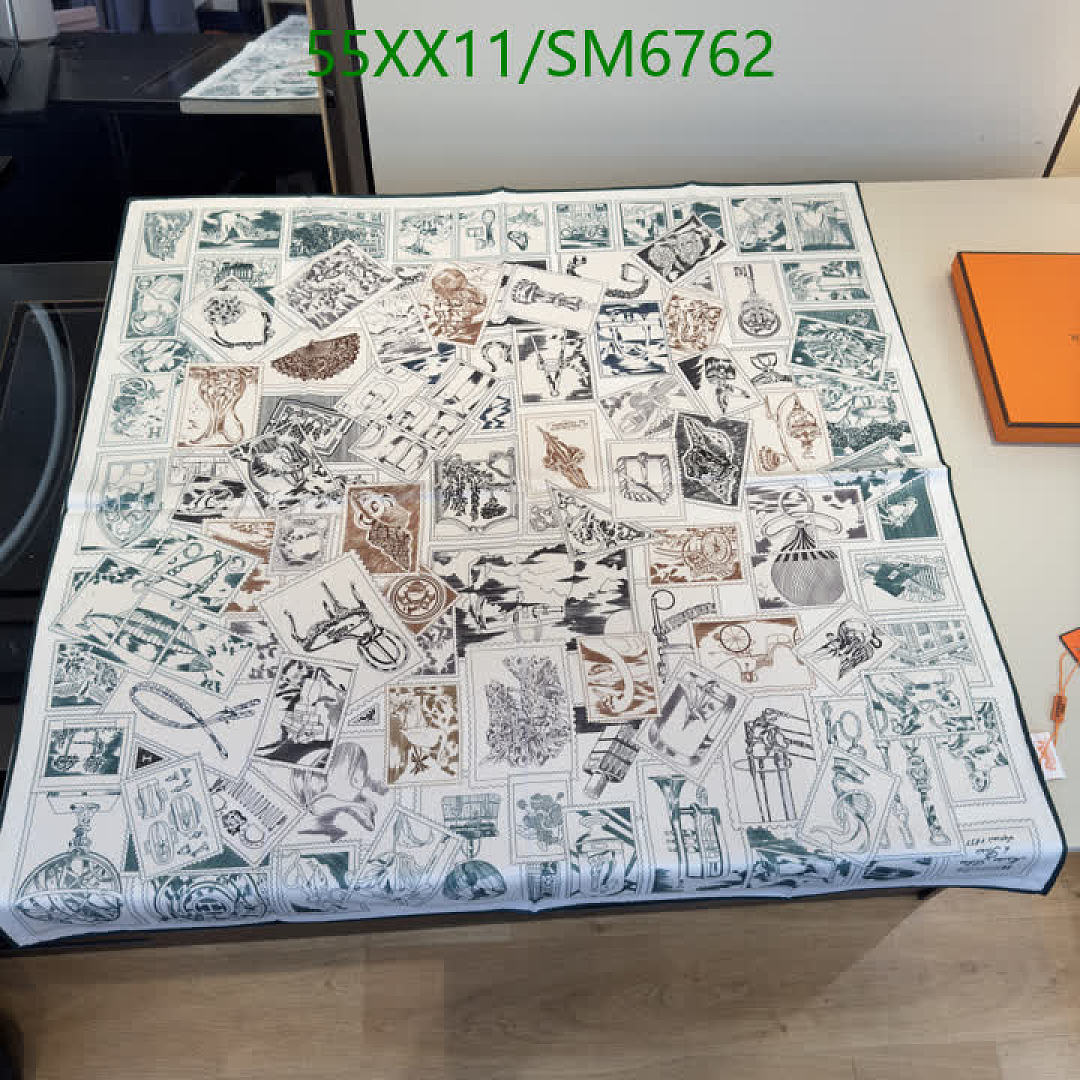 Hermes-Scarf Code: SM6762 $: 55USD