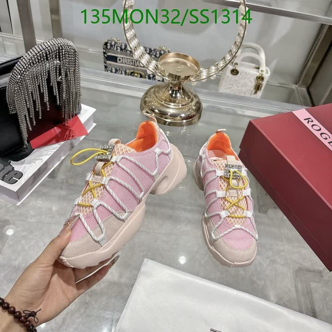 Roger Vivier-Women Shoes Code: SS1314 $: 135USD
