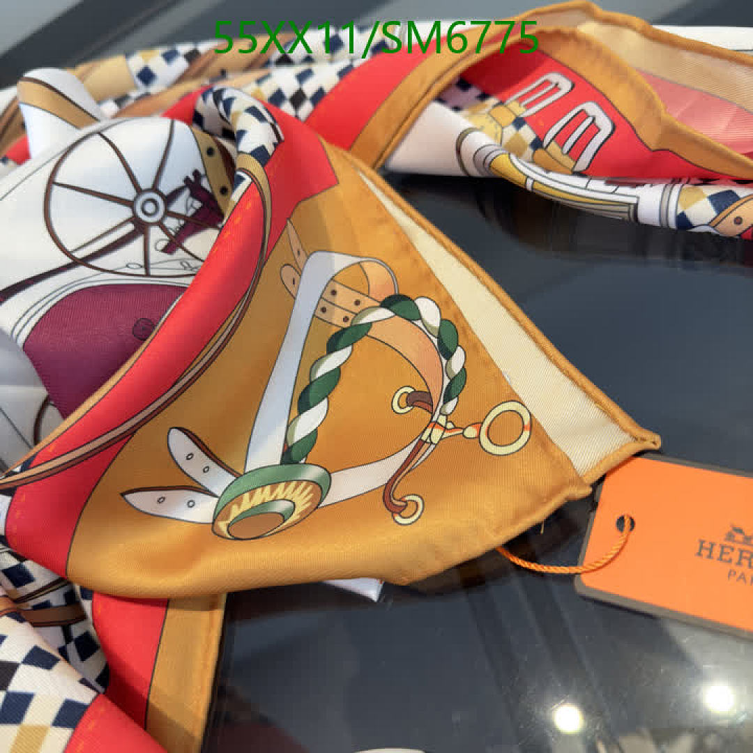 Hermes-Scarf Code: SM6775 $: 55USD