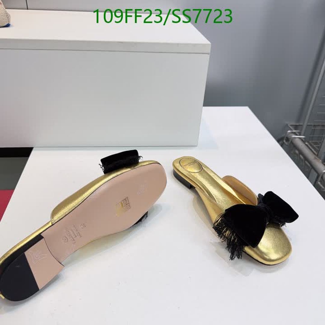 Valentino-Women Shoes Code: SS7723 $: 109USD