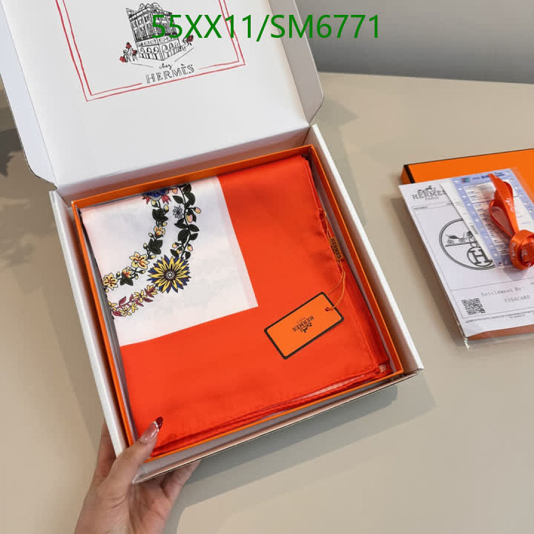 Hermes-Scarf Code: SM6771 $: 55USD
