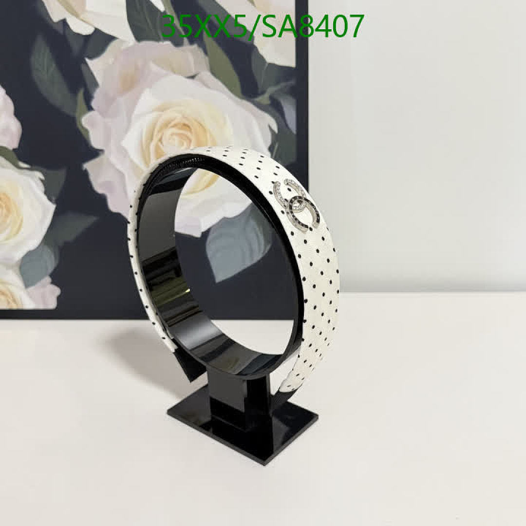 Chanel-Headband Code: SA8407 $: 35USD