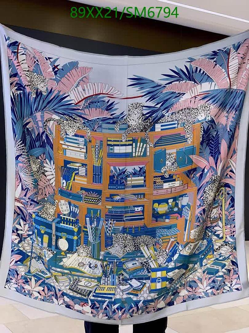 Hermes-Scarf Code: SM6794 $: 89USD
