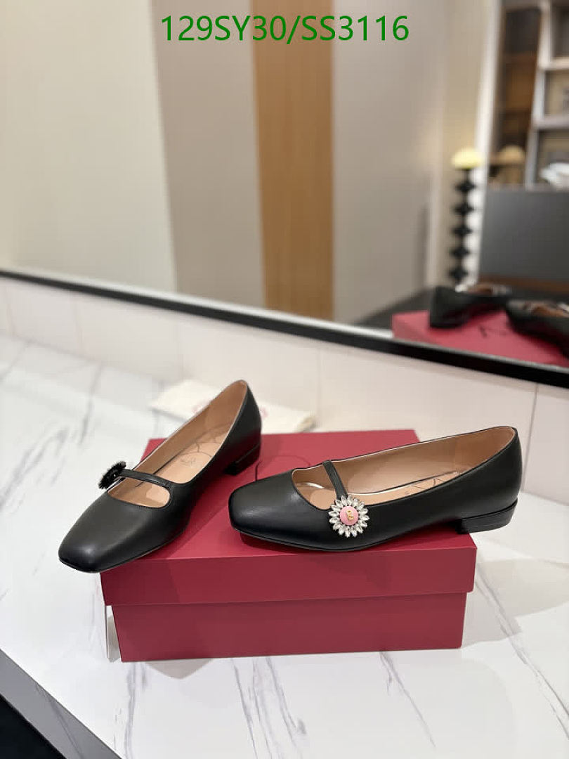 Valentino-Women Shoes Code: SS3116 $: 129USD