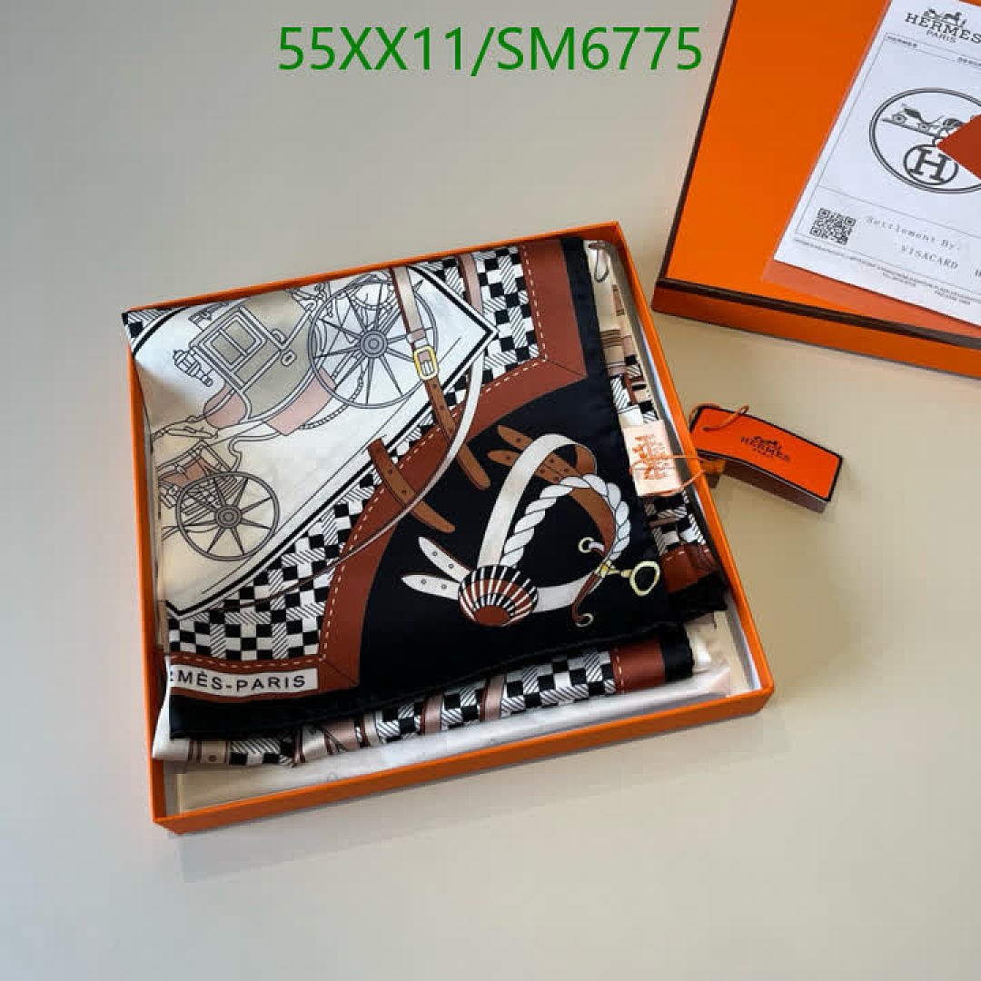 Hermes-Scarf Code: SM6775 $: 55USD