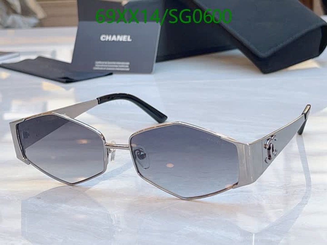 Chanel-Glasses Code: SG0600 $: 69USD