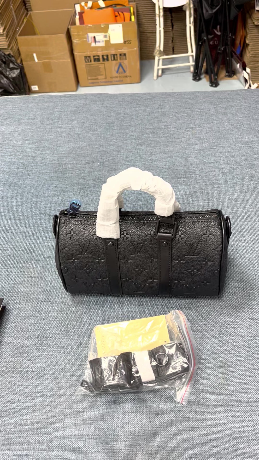 LV-Bag-4A Quality Code: SB6738 $: 85USD