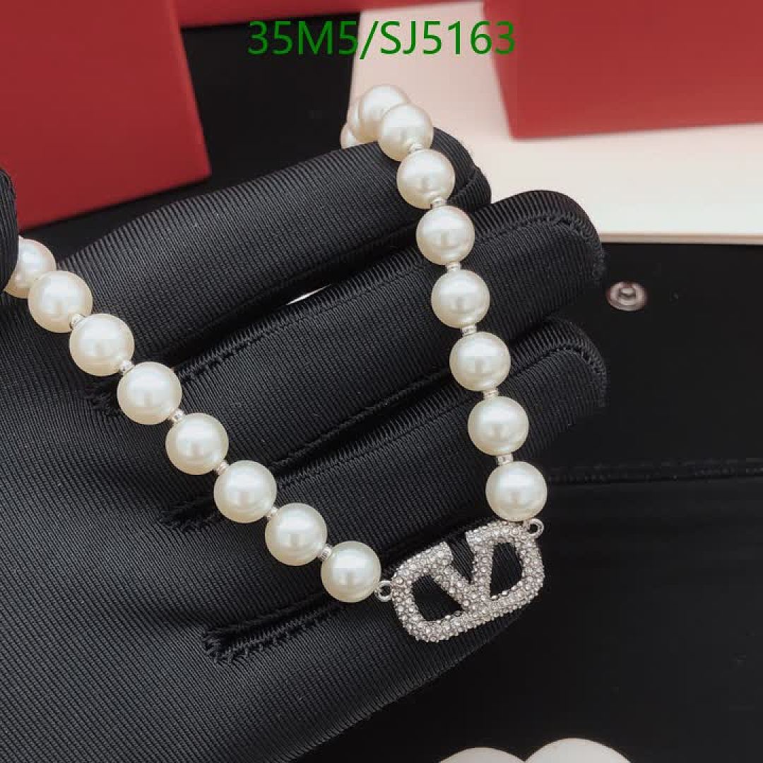 Valentino-Jewelry Code: SJ5163 $: 35USD