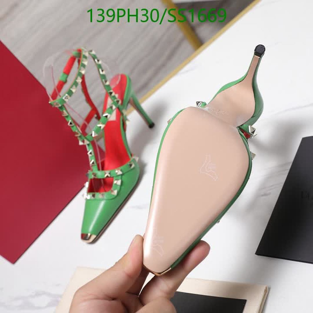 Valentino-Women Shoes Code: SS1669 $: 139USD