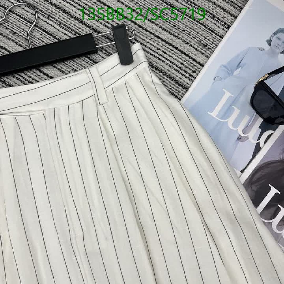 Chanel-Clothing Code: SC5719 $: 135USD