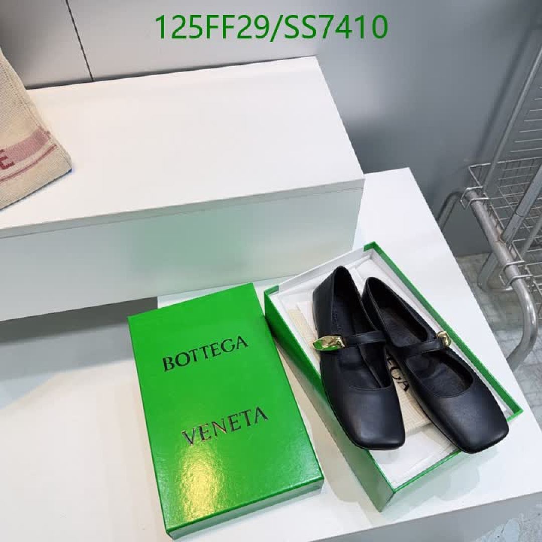 BV-Women Shoes Code: SS7410 $: 125USD