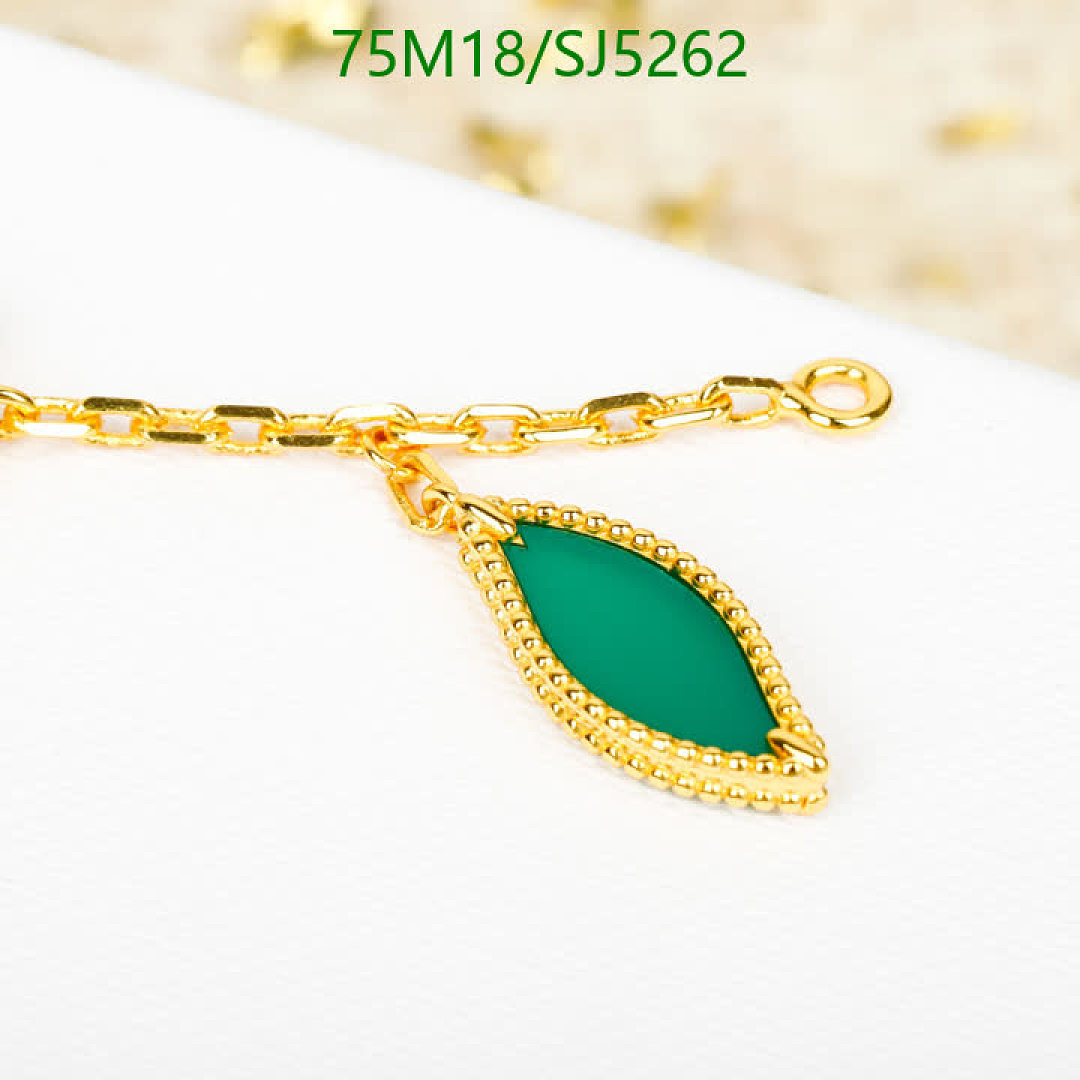 Van Cleef & Arpels-Jewelry Code: SJ5262 $: 75USD