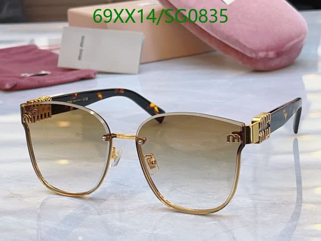 Miu Miu-Glasses Code: SG0835 $: 69USD