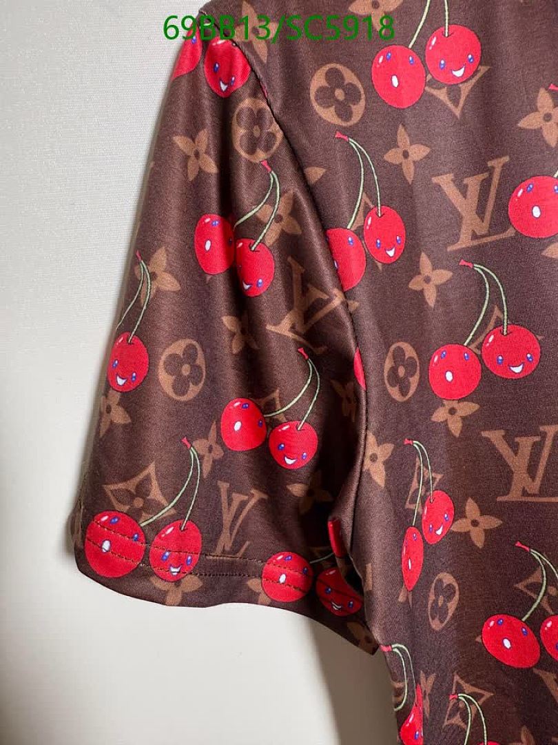 LV-Clothing Code: SC5918 $: 69USD