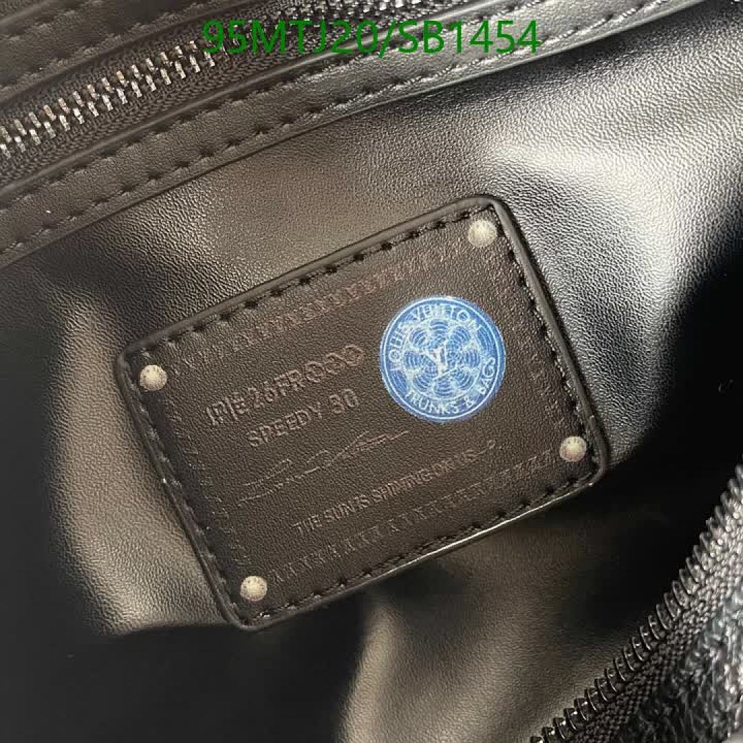 LV-Bag-4A Quality Code: SB1454 $: 95USD