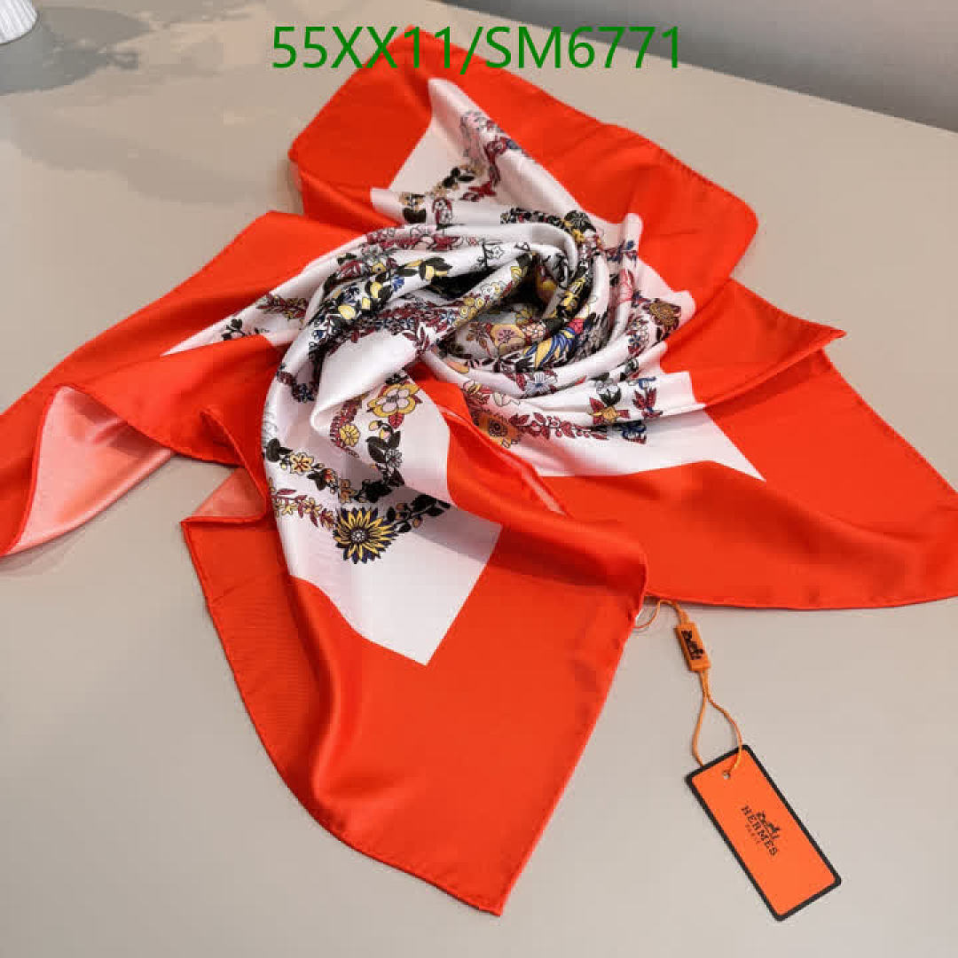 Hermes-Scarf Code: SM6771 $: 55USD