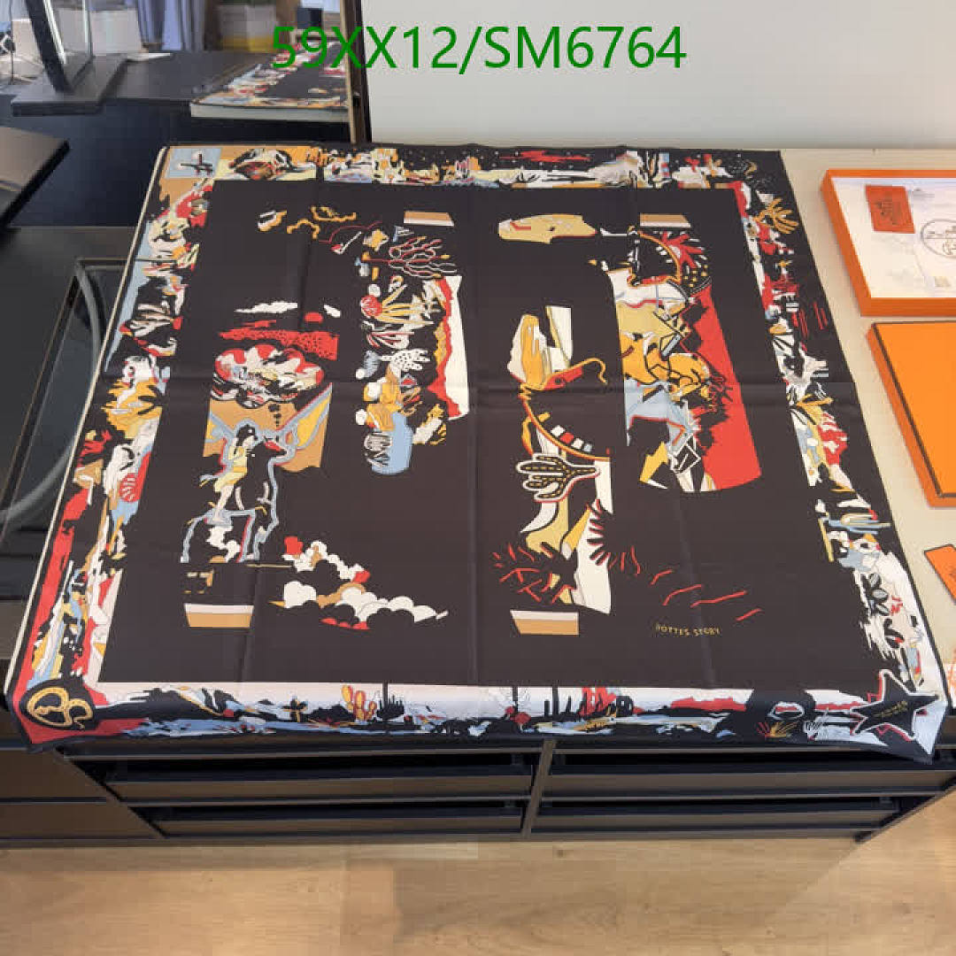 Hermes-Scarf Code: SM6764 $: 59USD