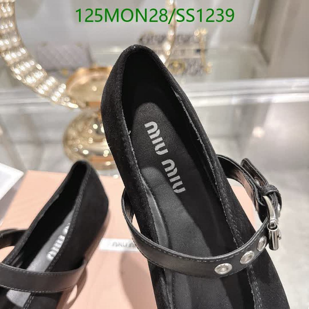 Miu Miu-Women Shoes Code: SS1239 $: 125USD