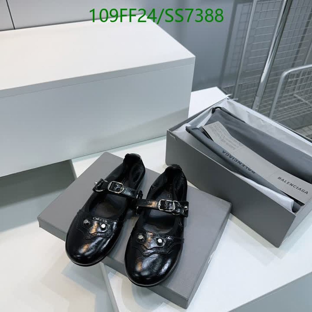 Balenciaga-Women Shoes Code: SS7388 $: 109USD