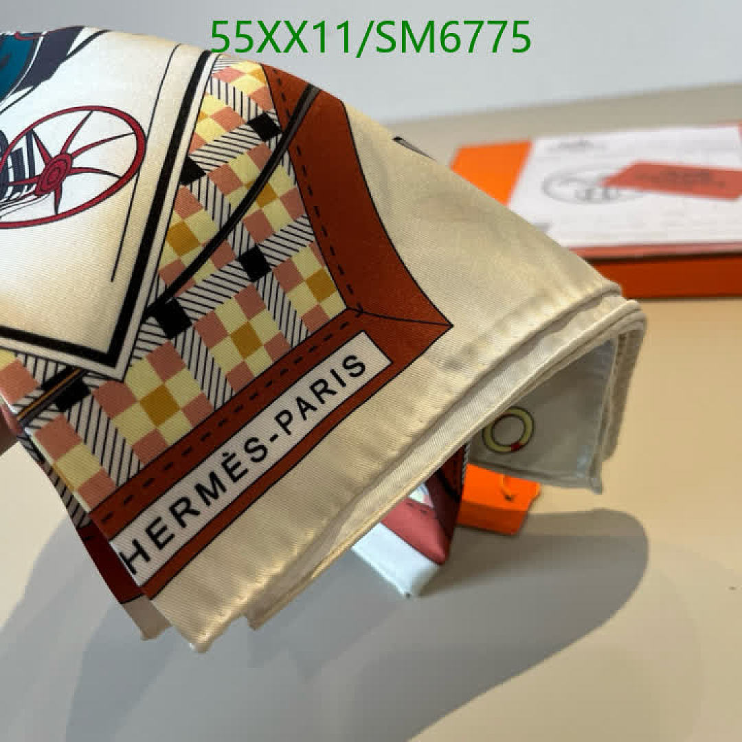 Hermes-Scarf Code: SM6775 $: 55USD