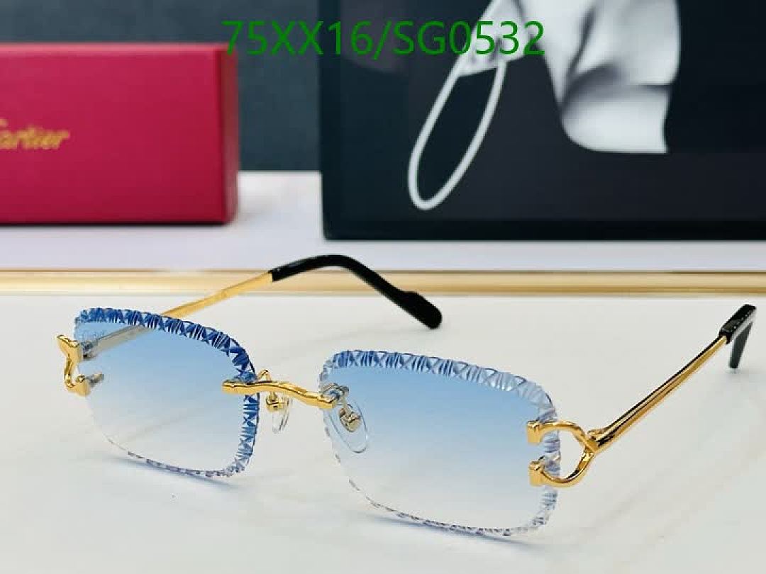 Cartier-Glasses Code: SG0532 $: 75USD