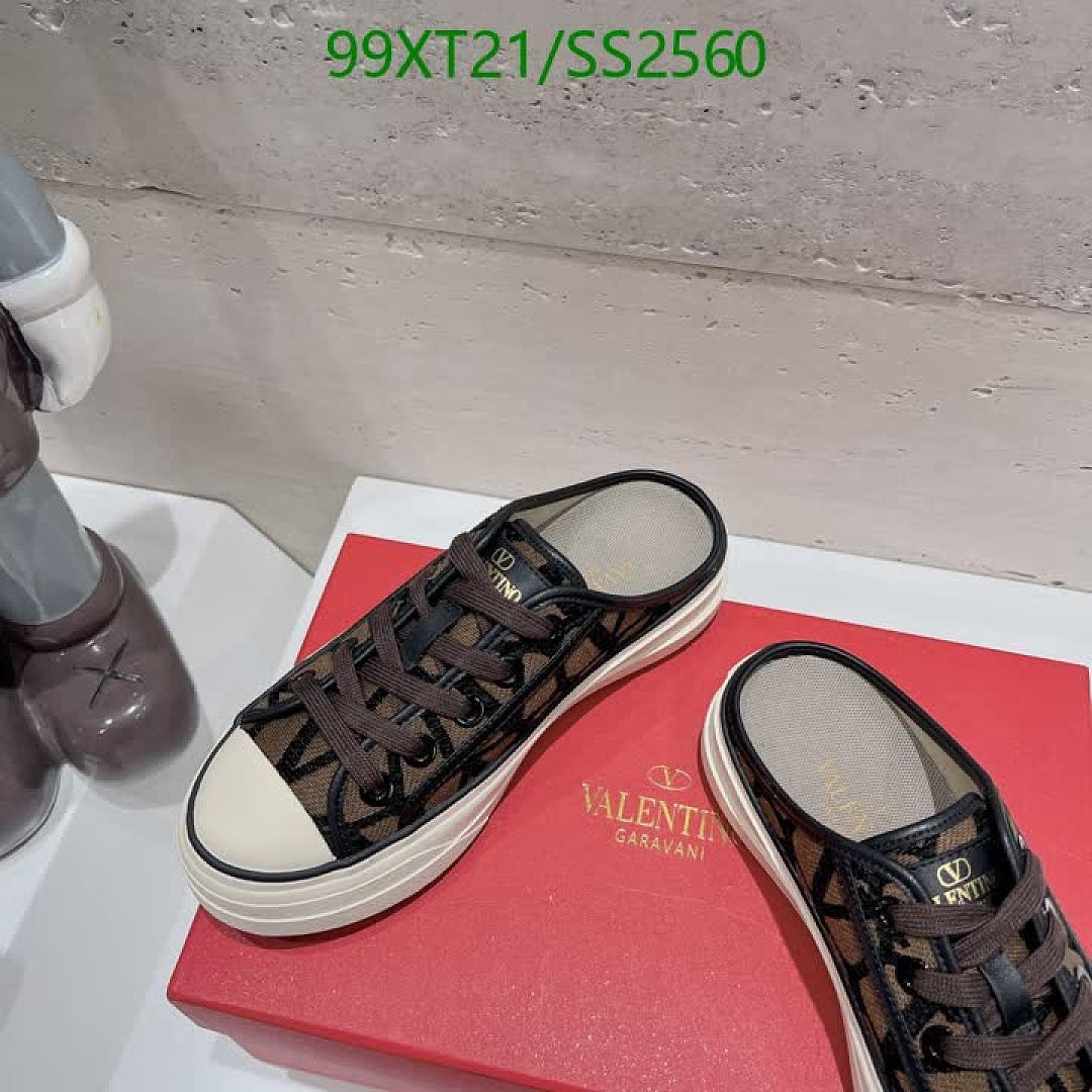 Valentino-Men shoes Code: SS2560 $: 99USD