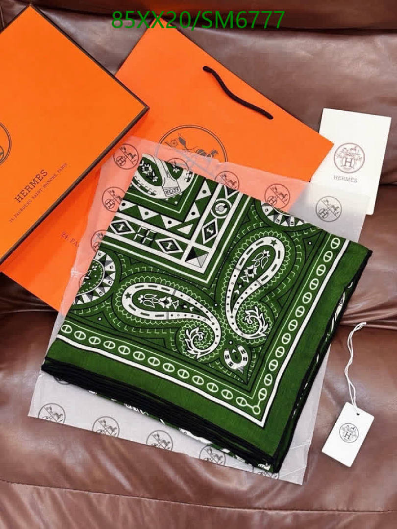Hermes-Scarf Code: SM6777 $: 85USD