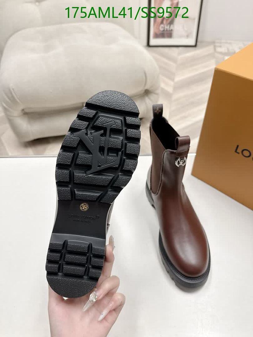 Boots-Women Shoes Code: SS9572 $: 175USD