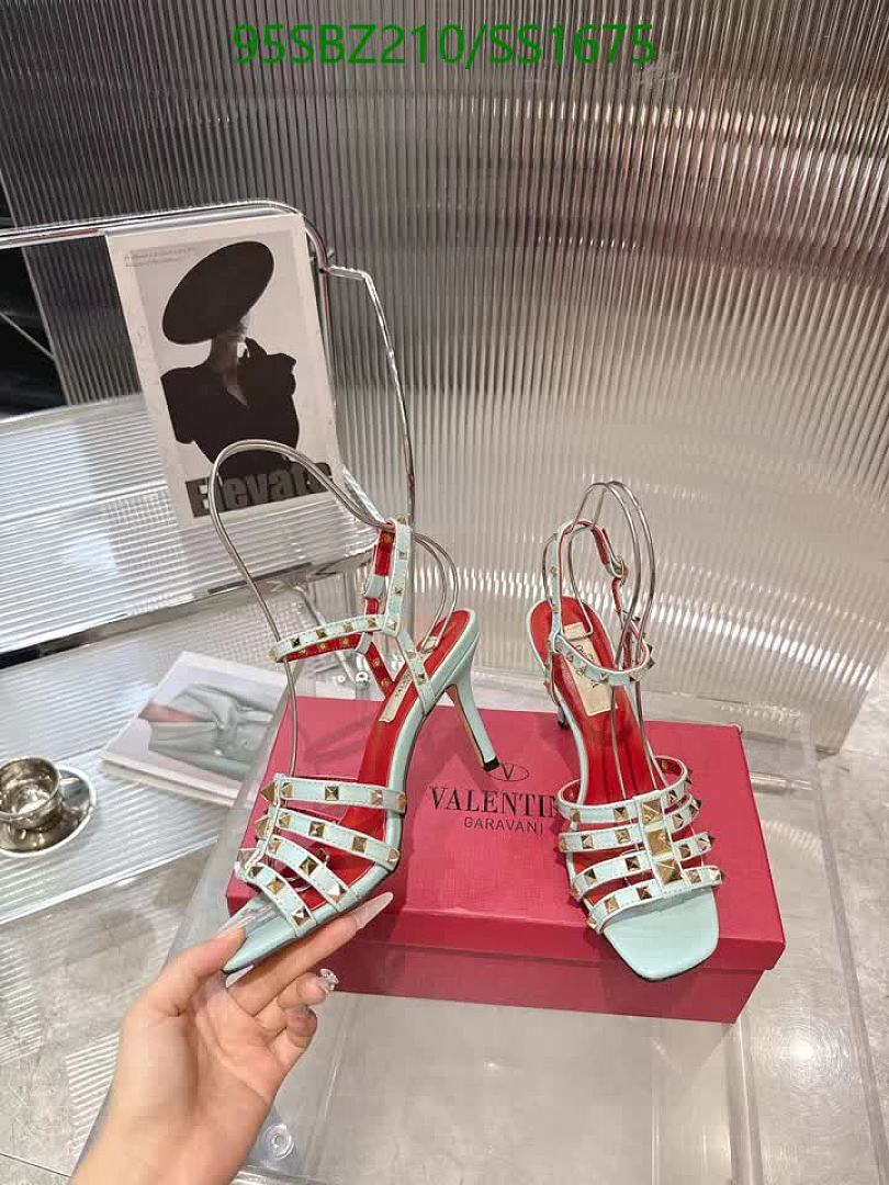 Valentino-Women Shoes Code: SS1675 $: 95USD