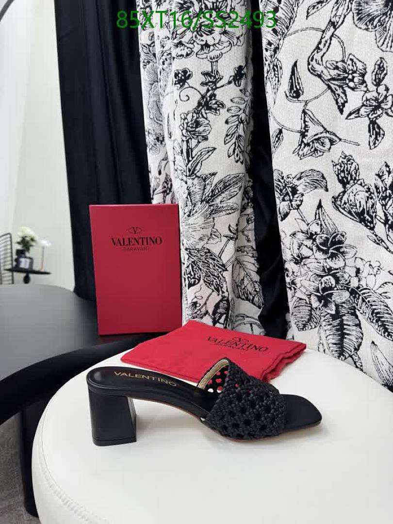 Valentino-Women Shoes Code: SS2493 $: 85USD