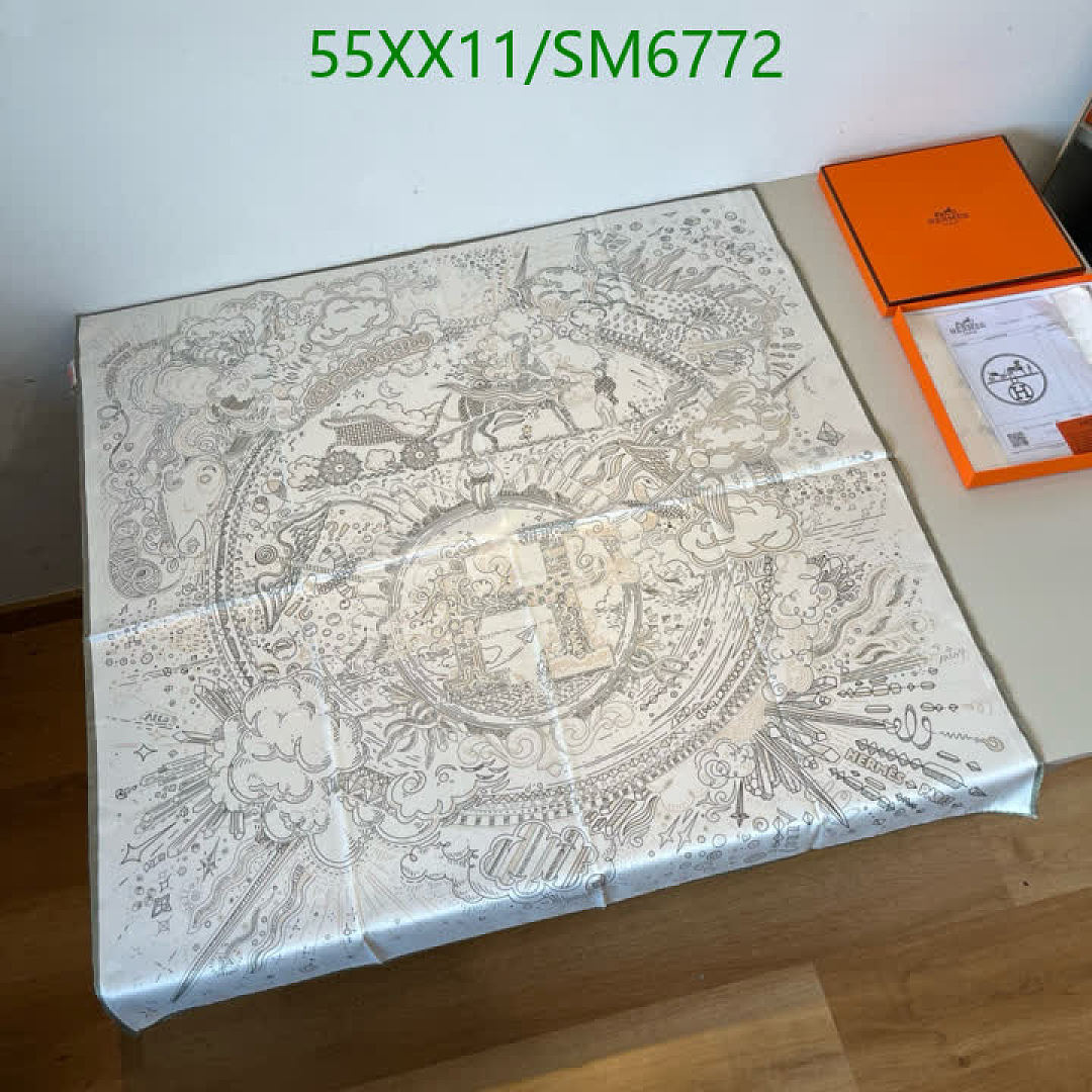 Hermes-Scarf Code: SM6772 $: 55USD