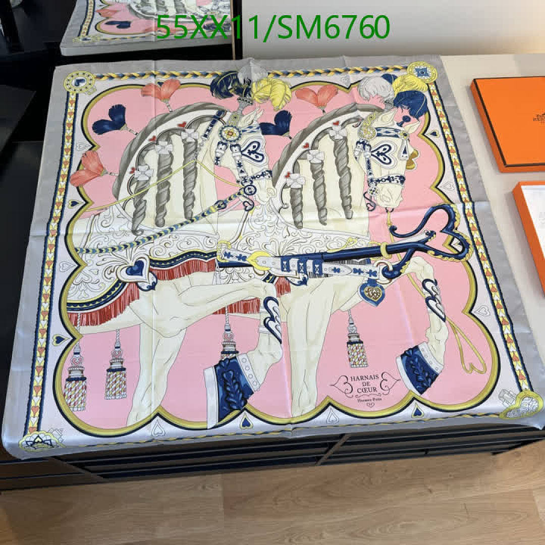 Hermes-Scarf Code: SM6760 $: 55USD