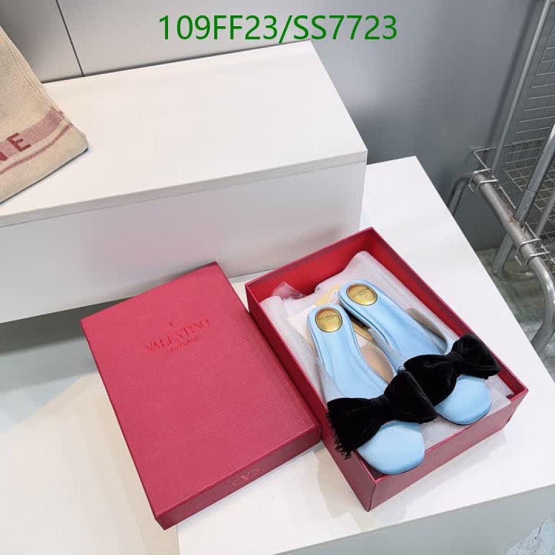 Valentino-Women Shoes Code: SS7723 $: 109USD