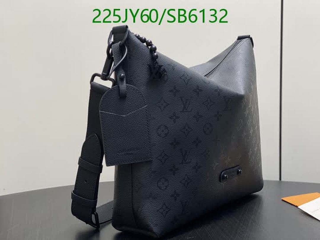 LV-Bag-Mirror Quality Code: SB6132 $: 225USD