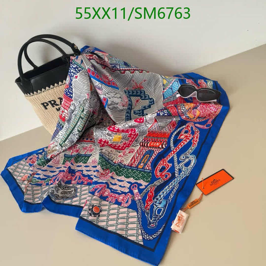 Hermes-Scarf Code: SM6763 $: 55USD
