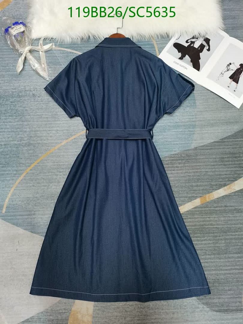 Burberry-Clothing Code: SC5635 $: 119USD