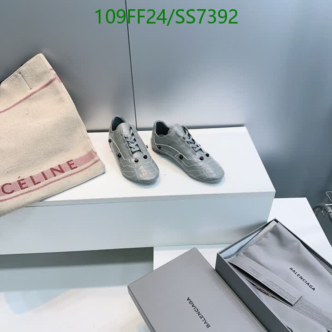 Balenciaga-Women Shoes Code: SS7392 $: 109USD