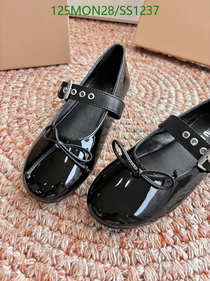 Miu Miu-Women Shoes Code: SS1237 $: 125USD