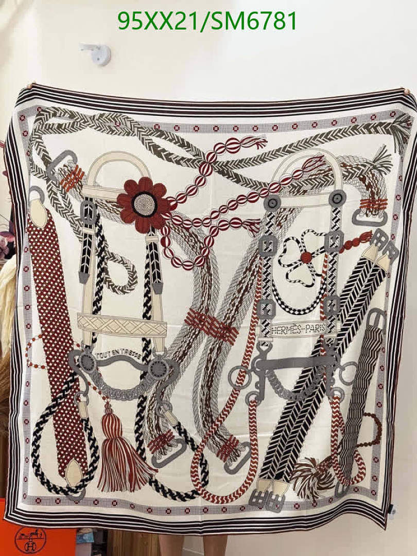 Hermes-Scarf Code: SM6781 $: 95USD