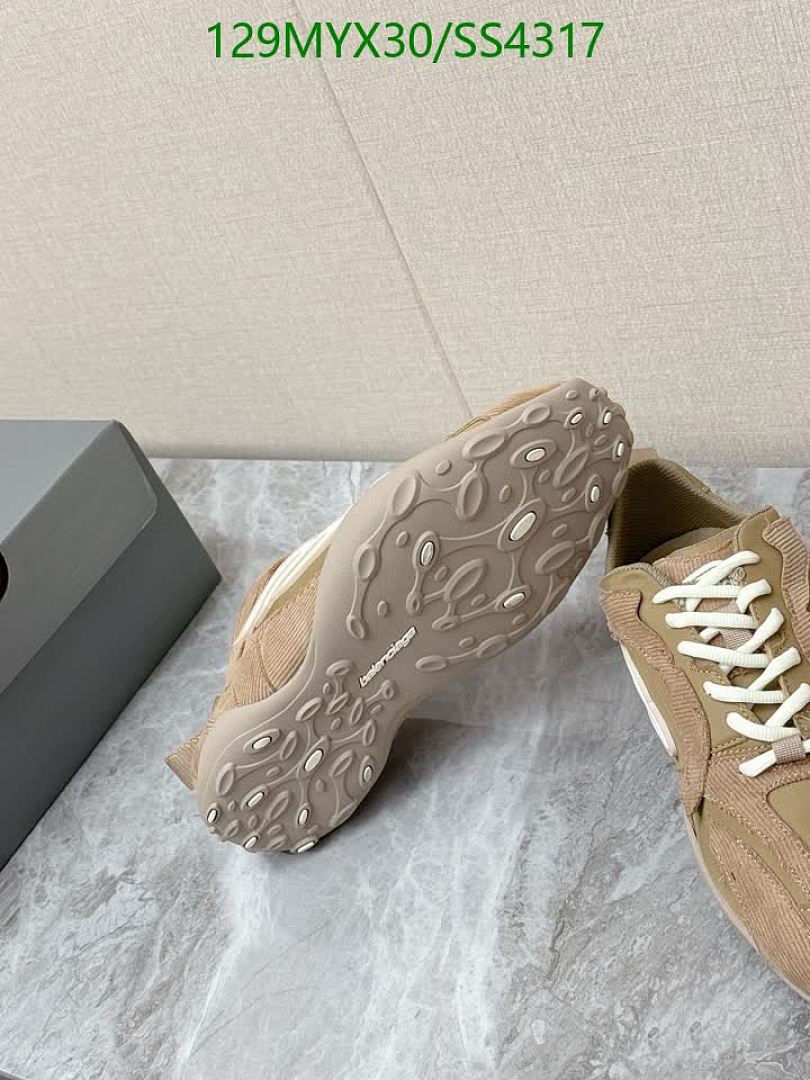 Balenciaga-Women Shoes Code: SS4317 $: 129USD