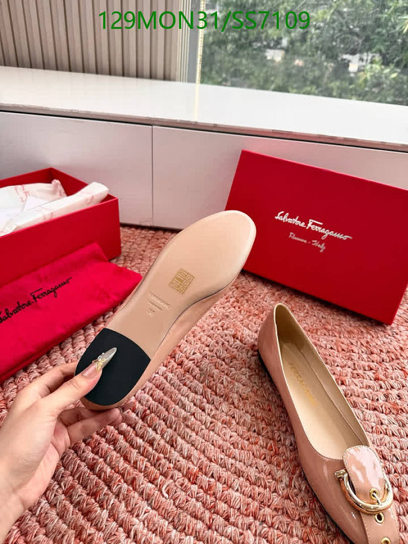 Ferragamo-Women Shoes Code: SS7109 $: 129USD