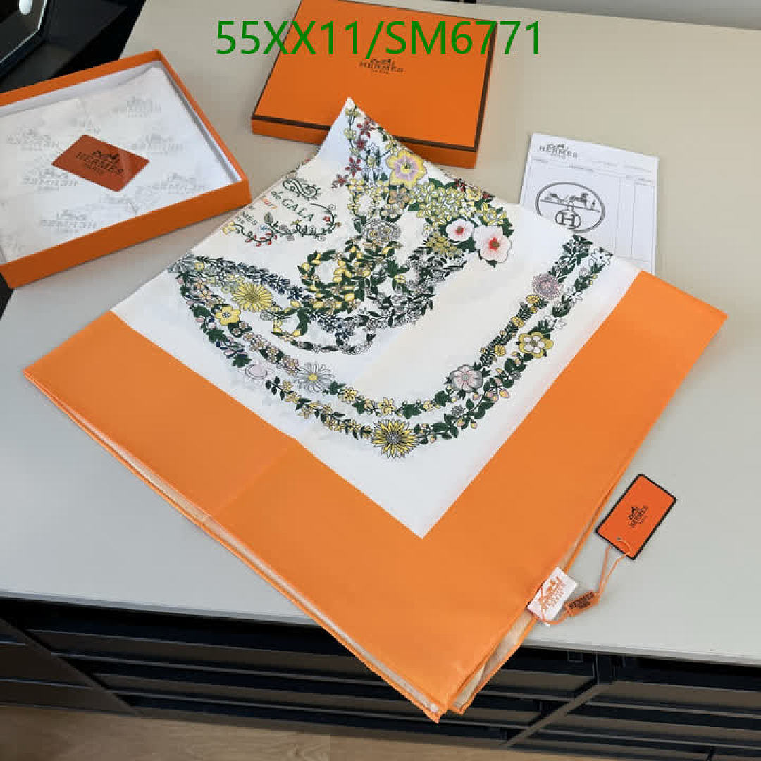 Hermes-Scarf Code: SM6771 $: 55USD