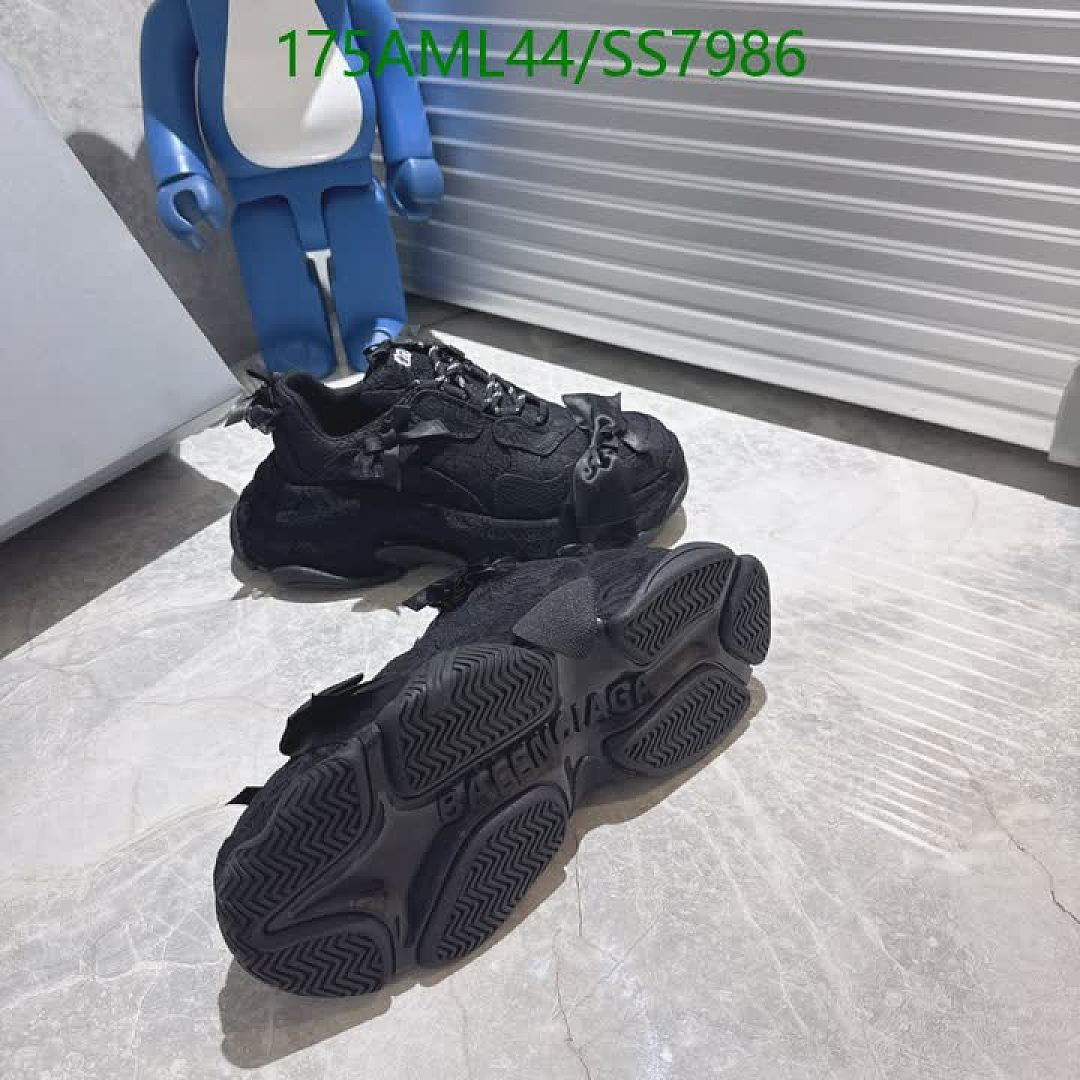 Balenciaga-Women Shoes Code: SS7986 $: 175USD